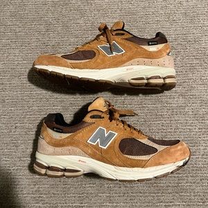 New Balance 2002R Gore-Tex